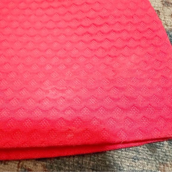 NWT Lilly Pulitzer• Annabelle Top in Coral size 4 - Picture 2 of 5